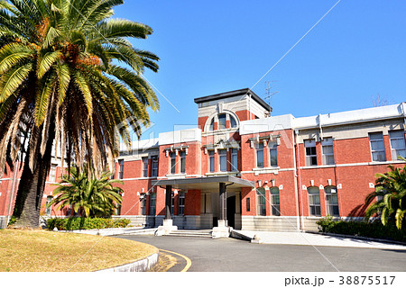 九州大学箱崎キャンパス 本部第1庁舎 九州大学箱崎キャンパス 本部第1庁舎 38875517