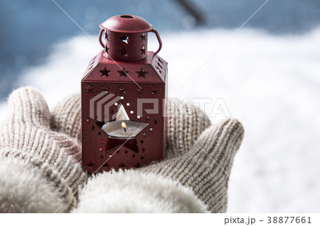 Objects photo for winther season. sweater, tangerine, hot tea or coffee and so on. 072 38877661