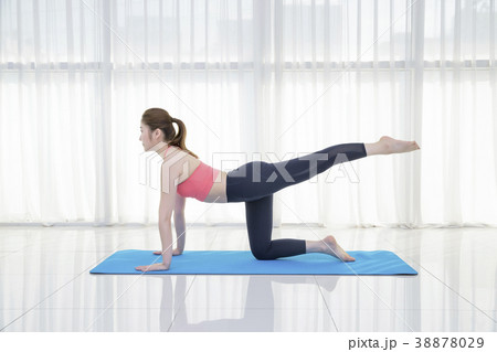 Healthy lifestyle - beautiful female fitness, doing yoga exercises and relax. Healthy eating and managing for healthy lifestyle. Concept photography. 128 38878029