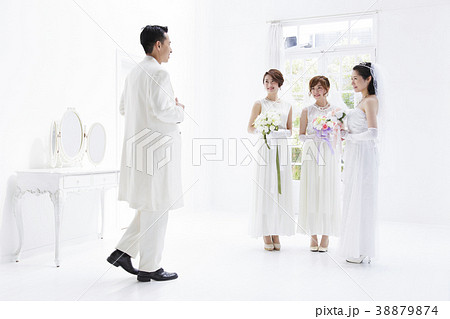 ウエディング 花嫁 女性 結婚 ブライダル ウエディング 花嫁 女性 結婚 ブライダル 38879874