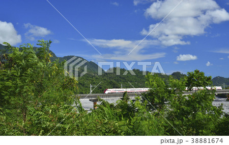 台湾 台東 霊峰 38881674