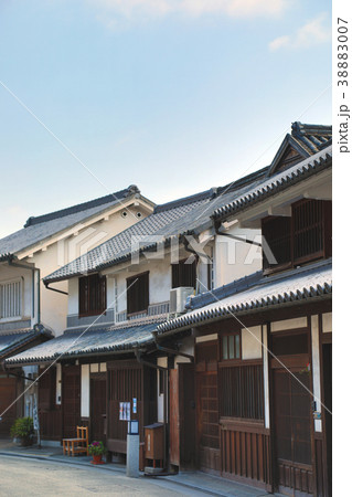 倉敷美観地区の木造日本建築(岡山県) 倉敷美観地区の木造日本建築(岡山県) 38883007