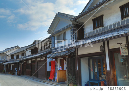 倉敷美観地区の木造日本建築(岡山県) 倉敷美観地区の木造日本建築(岡山県) 38883008