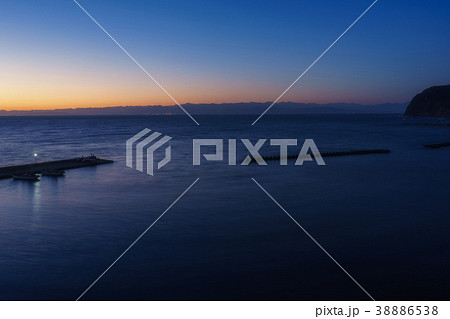 土肥海岸から夕暮れの景色 土肥海岸から夕暮れの景色 38886538