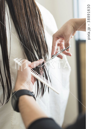 ヘアサロン カット 38891630