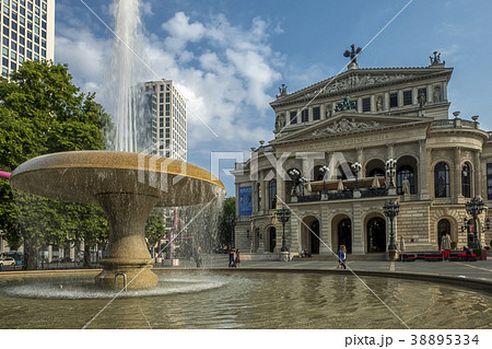 The Frankfurt Opera House in Opernplatz 38895334