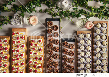 different types of sweet dessert on board, patisse different types of sweet dessert on board, patisse 38905329
