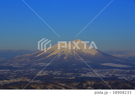 夜明けの岩手山 38908235