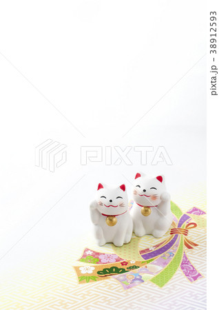 年賀イメージ　招き猫 38912593