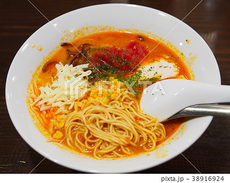 トマトラーメン 38916924