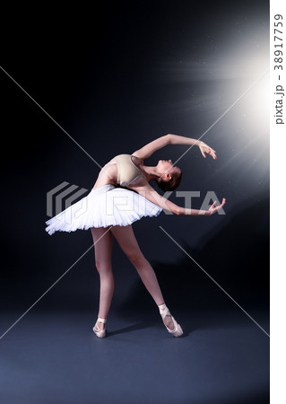 Young ballerina in the studio 38917759