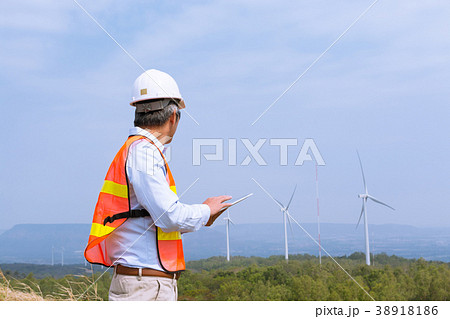 Male Architect Engineer or Businessman survey Wind Male Architect Engineer or Businessman survey Wind 38918186