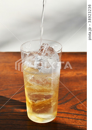ハイボールやソーダ割り 38923236
