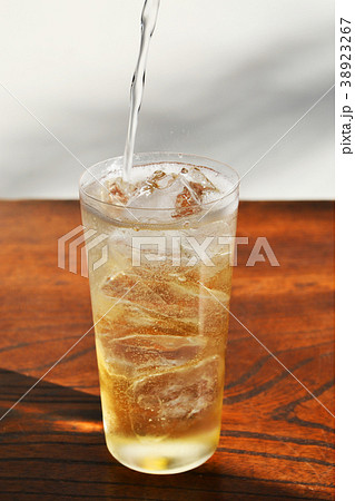 ハイボールやソーダ割り 38923267