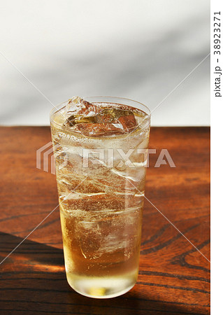 ハイボールやソーダ割り 38923271