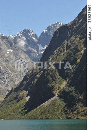 マリアン湖 38923966