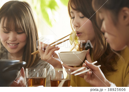 鍋パーティー　女子会 38925606