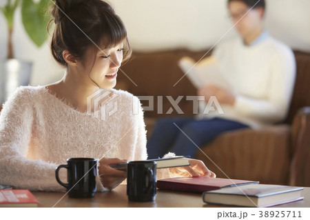 おうちデート 38925711