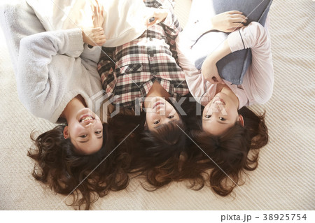 パジャマパーティー 女子会 パジャマパーティー 女子会 38925754
