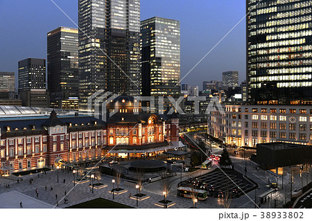 日本の東京都市景観 東京駅丸の内駅前広場リニューアル。関連P検索は東京駅前リニューアル風景写真 日本の東京都市景観 東京駅丸の内駅前広場リニューアル。関連P検索は東京駅前リニューアル風景写真 38933802
