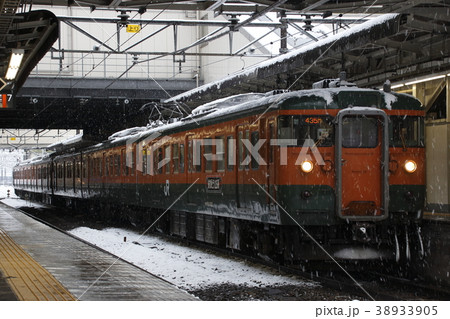 高崎地区115系電車(最末期・引退装飾付) 高崎地区115系電車(最末期・引退装飾付) 38933905