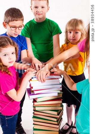 Children with books 38934456