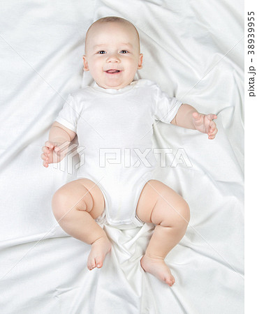Smiling happy five-month baby Smiling happy five-month baby 38939955