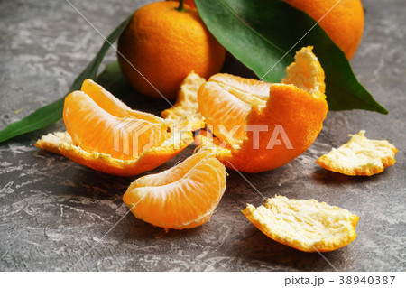 Tangerines (oranges, mandarins, clementines). 38940387