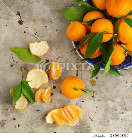 Tangerines (oranges, mandarins, clementines). 38940396