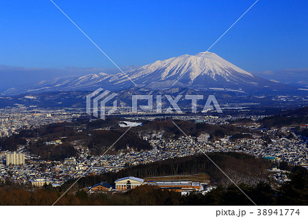 早朝の岩手山 早朝の岩手山 38941774