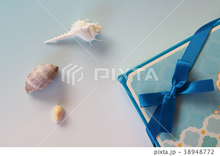 プレゼント(青のイメージ) プレゼント(青のイメージ) 38948772