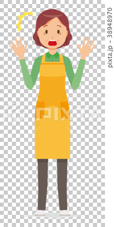 エプロンをつけた中年主婦が驚いている 38948970