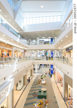 ショッピングモール 38952977
