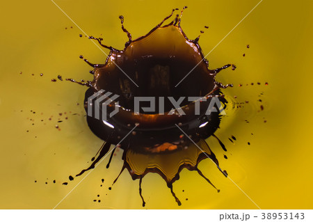 Water splash,water splash isolated on background 38953143