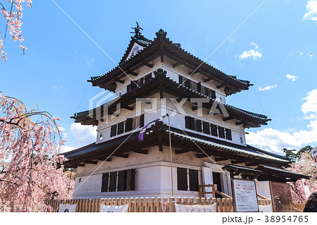 移転後の弘前城の天守の風景 38954765