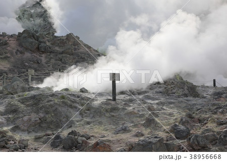 冬の硫黄山 冬の硫黄山 38956668