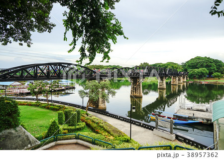 戦場に架ける橋 戦場に架ける橋 38957362