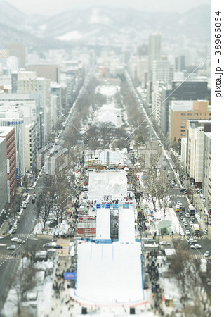 さっぽろテレビ塔からの眺め（雪まつり会場） 38966054