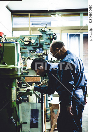 ものづくり技術者 技術 伝える ものづくり技術者 技術 伝える 38966090