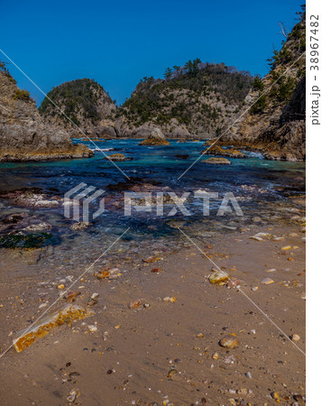 鳥取県の絶景ジオパーク　必見の美しい浦富海岸　山陰海岸国立公園　世界ジオパーク 38967482