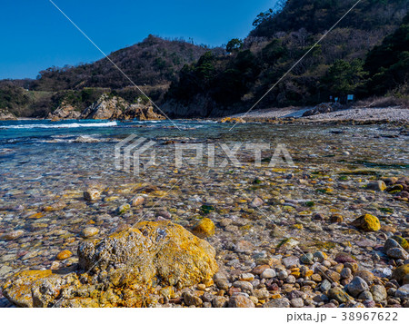 鳥取県の絶景ジオパーク　必見の美しい浦富海岸　山陰海岸国立公園　世界ジオパーク 38967622