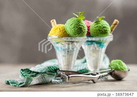Ice cream vase Ice cream vase 38973647