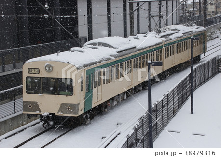 冬の上信電鉄151形 38979316
