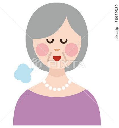 シニア　女性　表情　安堵 38979389