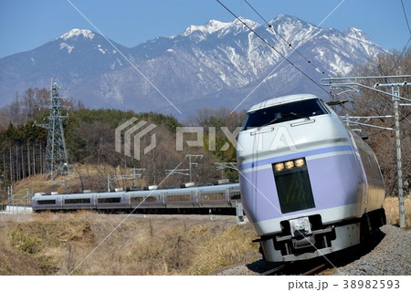E351系特急スーパーあずさ E351系特急スーパーあずさ 38982593