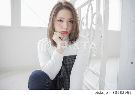 ストレート ボブスタイル 女性 ストレート ボブスタイル 女性 38982965