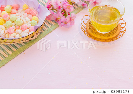 かわいくてカラフルなひなあられ 38995173