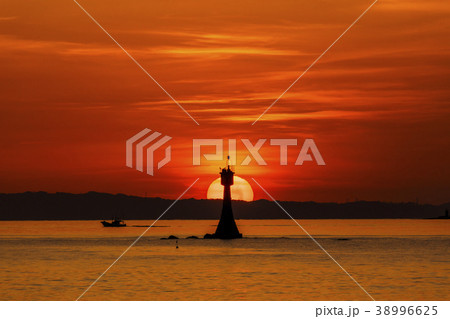 糸島半島福の浦の夕日 糸島半島福の浦の夕日 38996625