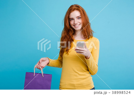 Shopping Concept - Close up Portrait young Shopping Concept - Close up Portrait young 38998524