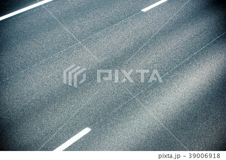 Highway close up 39006918
